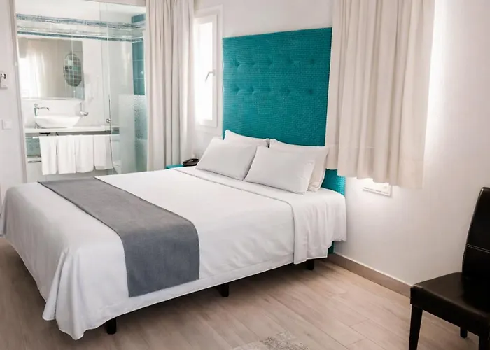 Hotel Roca-Mar